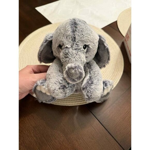 Aurora Elephant plush - Picture 1 of 3